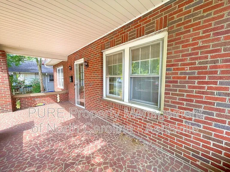 21 Vermont Ave #1 — Photo 15
