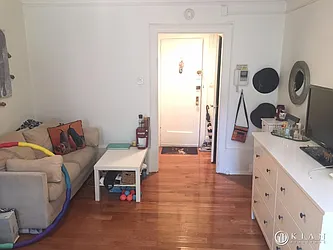 Rented by Kian Realty