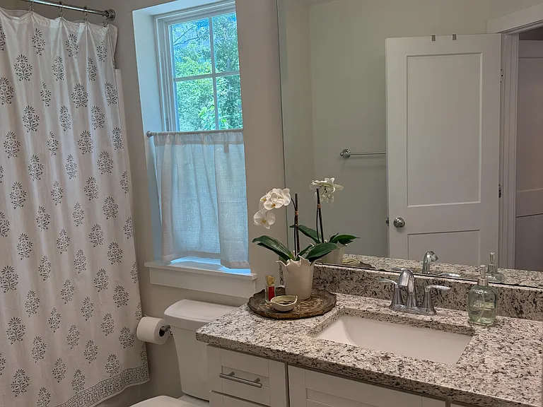 1210 Brody Ave — Photo 14