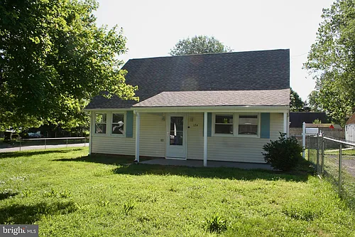 124 Stratford Ave Photo 1