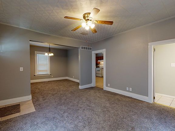 3rd image of 222 N Cherry St #1