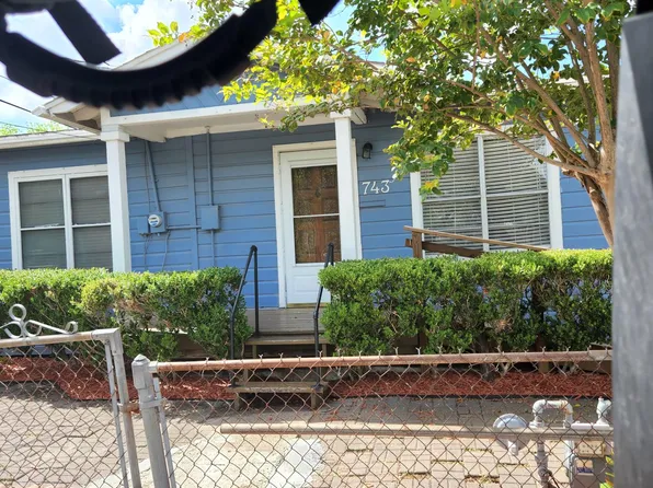 743 Villarreal Dr, Corpus Christi, TX 78416