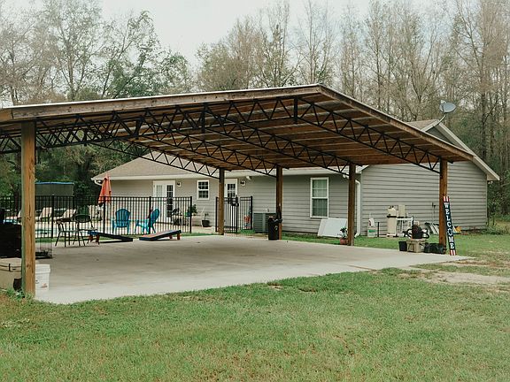 5th image of 768 NW County Road 250