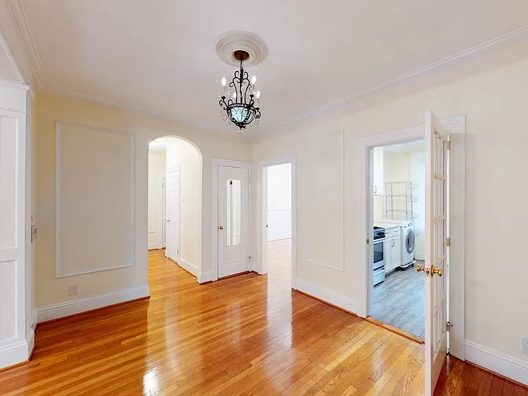 311 Tappan St #3 — Photo 12