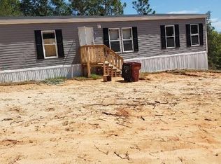 4185 Log Lake Rd, Holt, FL 32564