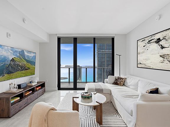 2nd image of 1010 Brickell Ave Unit 3903