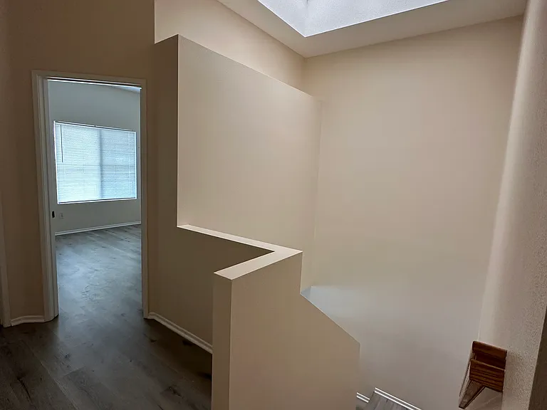 1040 N Turner Ave — Photo 9