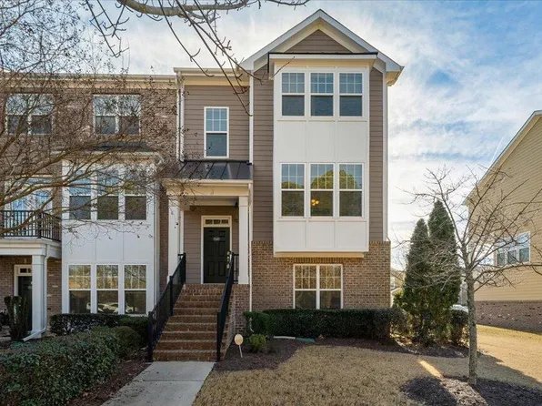 9328 Wooden Rd, Raleigh, NC 27617