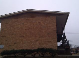 1529 Meyer St APT 3, Elgin, IL 60123