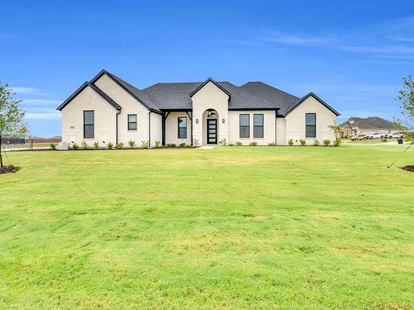 1610 Blackfoot Pkwy, Waxahachie, TX 75165