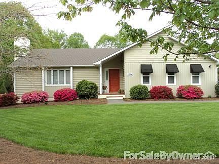 Well maintained exterior