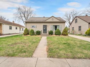 1712 13th Ave, Green Bay, WI 54304