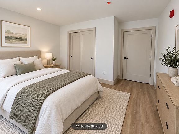 5th image of 131 Church St #302