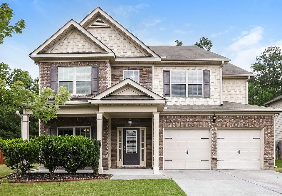 402 Silver Oak Dr