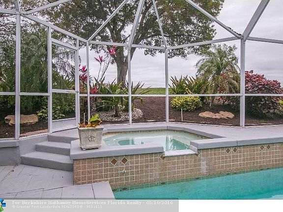 5th image of 12321 Eagle Trace Blvd N