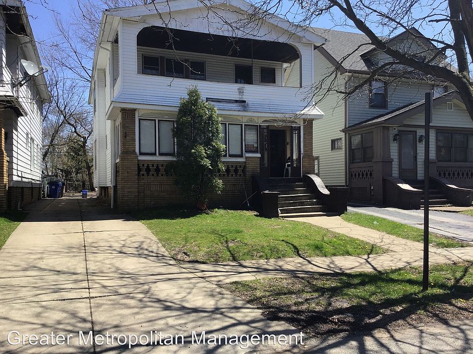 1st image of 3595 W 120th St
