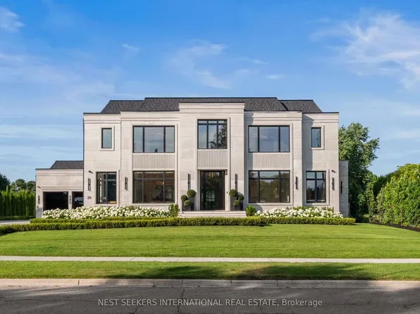 29 Greenside Dr, King, ON L0G 1N0
