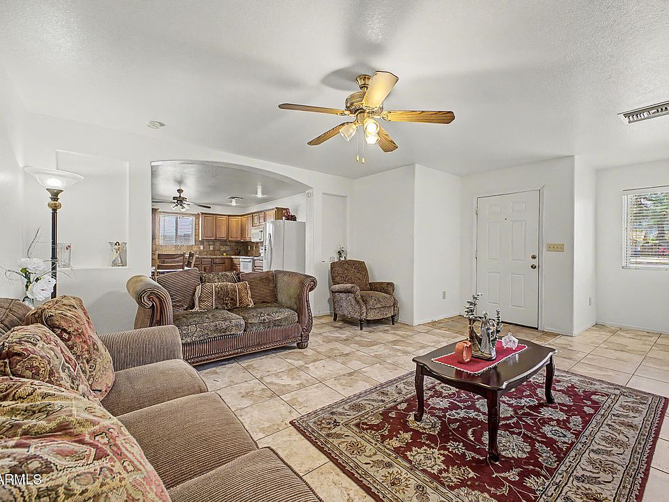 1st image of 1564 S ROYAL PALM Road