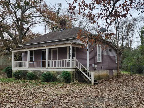 1597 Park St NE, Conyers, GA 30012