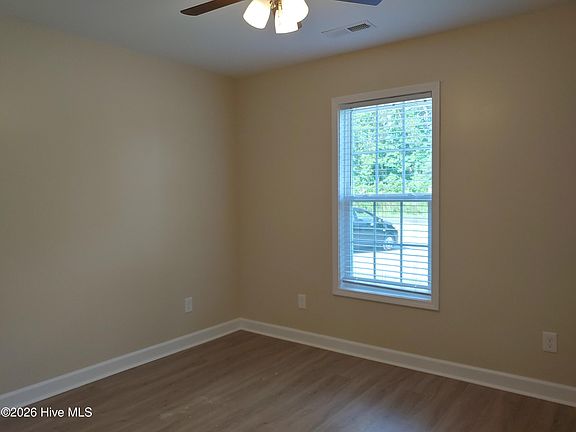 5th image of 419 Belgrade Swansboro Rd