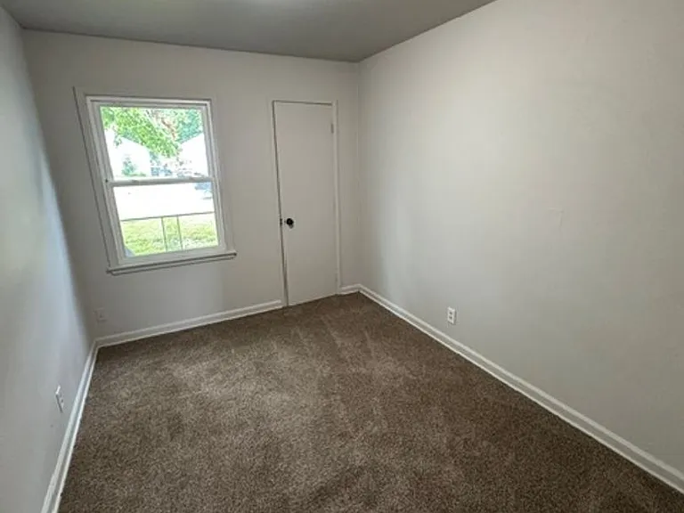 4412 Werling Dr — Photo 4