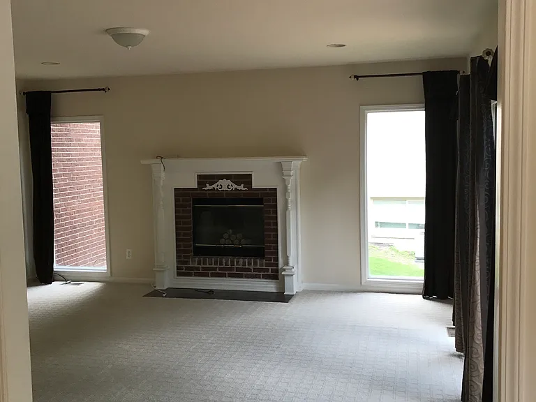 7782 Watford Dr — Photo 15