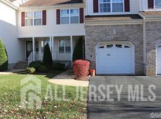 354 Hawthorne Rd, North Brunswick, NJ 08902