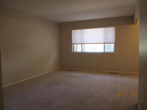 3rd image of 14109 La Cueva Ave NE