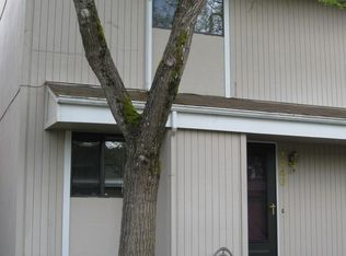 1446 Fetters Loop, Eugene, OR 97402