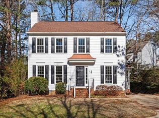 105 Solstice Cir, Cary, NC 27513