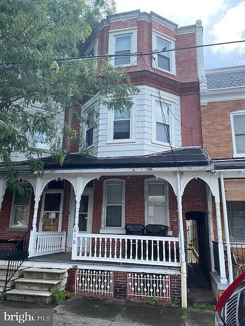 1st image of 818 N Lombard St