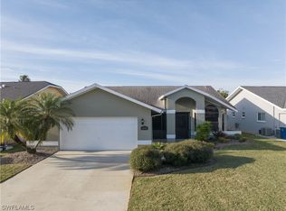 6696 Wakefield Dr, Fort Myers, FL 33966
