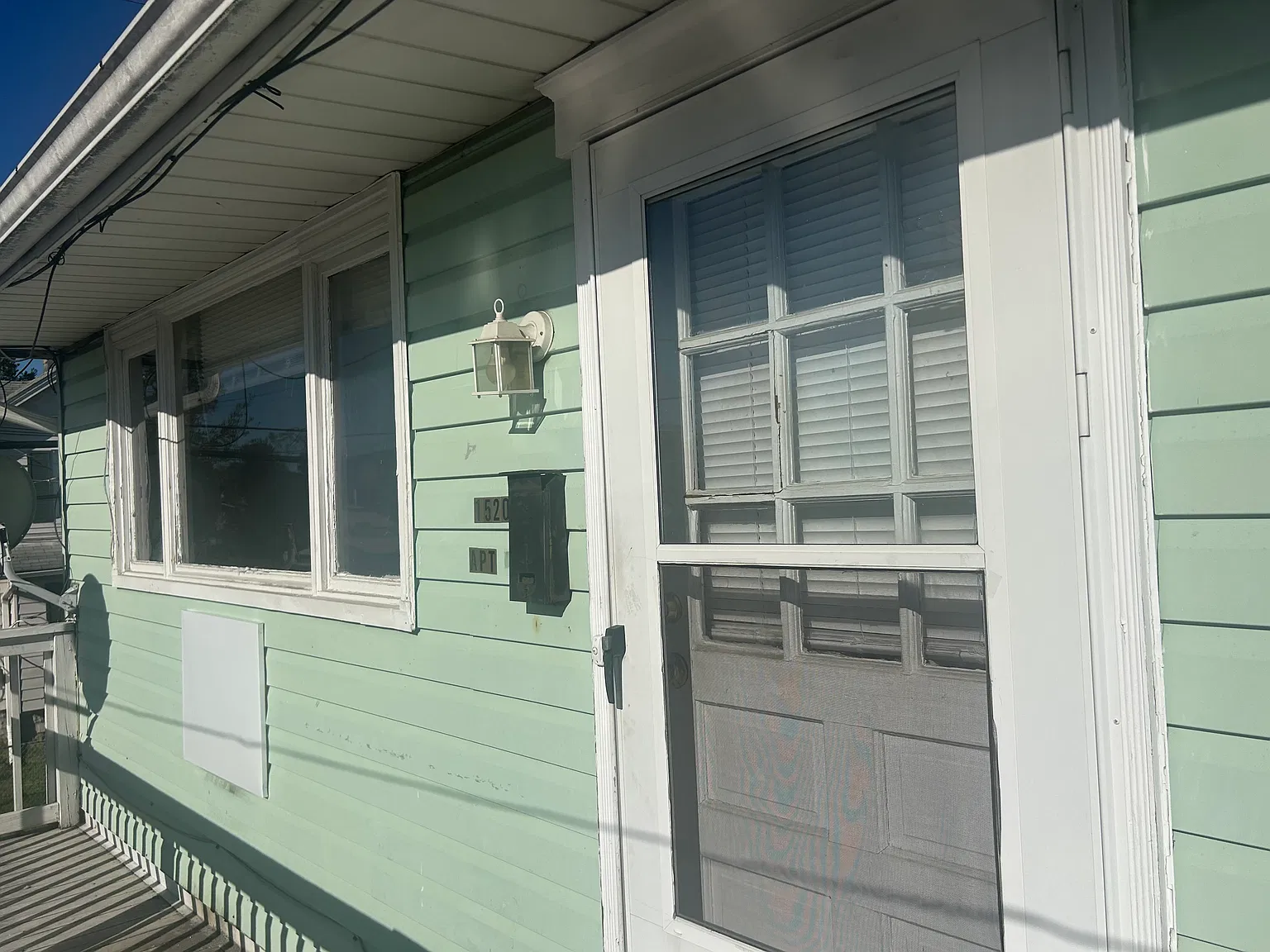2 bed, 850 sqft, $1,450 — Photo 1