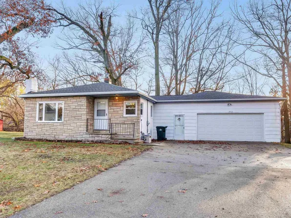 1937 Lone Grove Ave, Green Bay, WI 54303