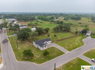 208 Cordell Creek Dr, Seguin, TX 78155