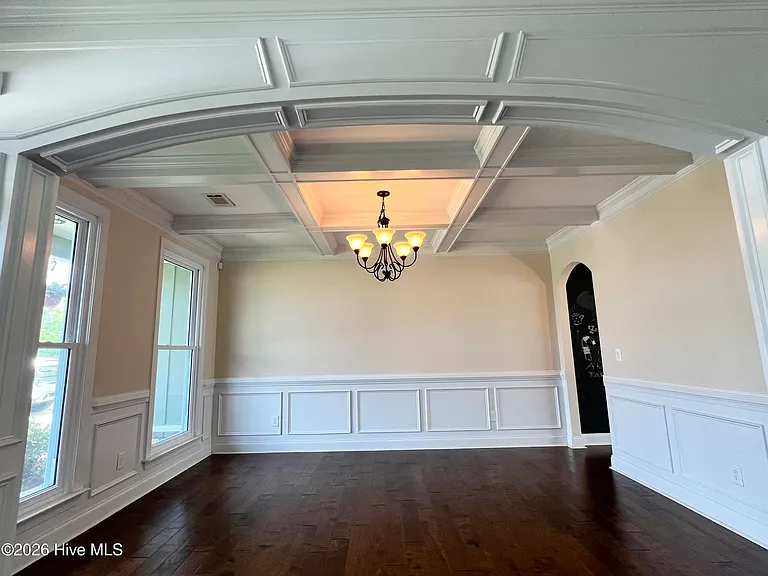 327 Clearwater Ln — Photo 6
