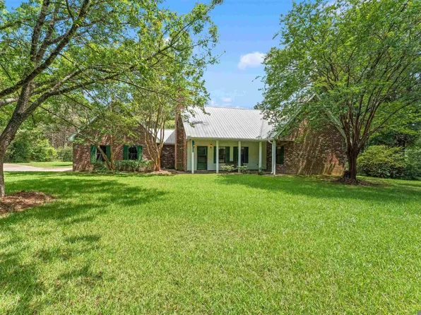 11973 Hamilton Rd, Saint Francisville, LA 70775