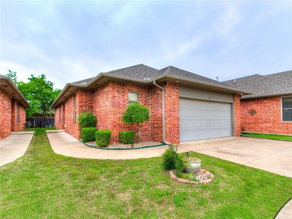 1st image of 41 SW 92nd Pl