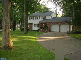 35 Bridge Dr, Turnersville, NJ 08012