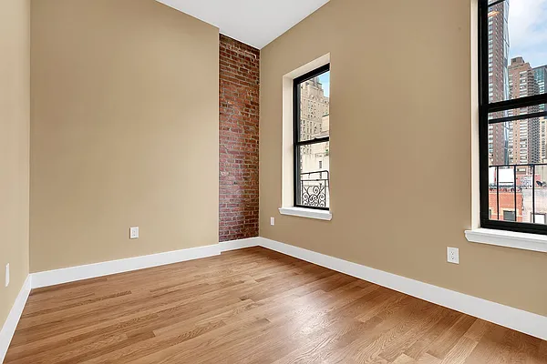 Rented by Cooper & Cooper Real Estate | media 20