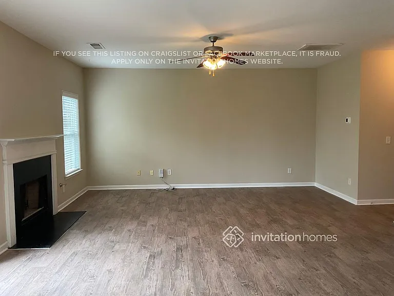 4015 Pointe Vecchio Cir — Photo 2