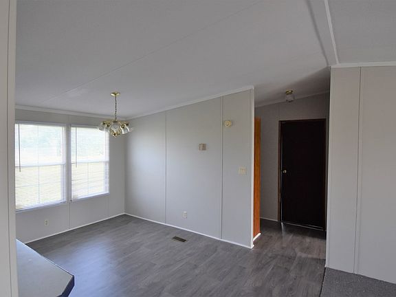 4th image of 44 Estuary Dr