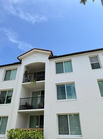 317 Villa Cir