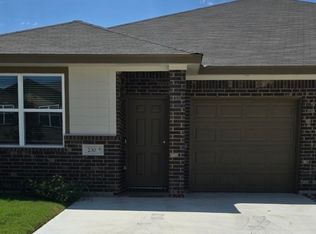 230 Green Valley Dr, Copperas Cove, TX 76522