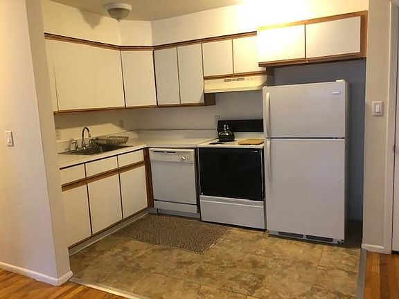 5th image of 255 West St APT 1E