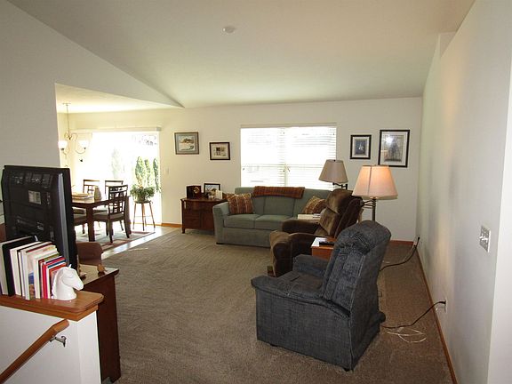 4th image of 4418 Sandstone Dr