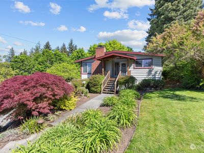 6300 SE 24th Street, Mercer Island, WA, 98040