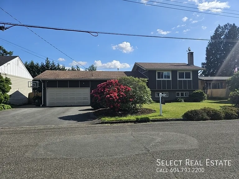 45642 Marshall Ave — Photo 1