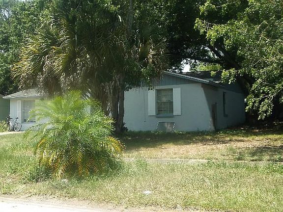2nd image of 3712 Meadowbreeze Dr