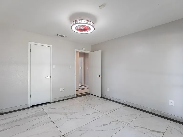 46 Augusta Dr — Photo 27